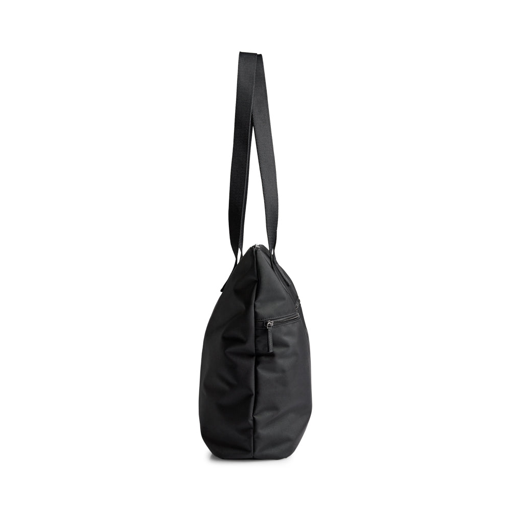 CommuteMBG Shopper. Unisex. Sort. Recycled polyester. Markberg