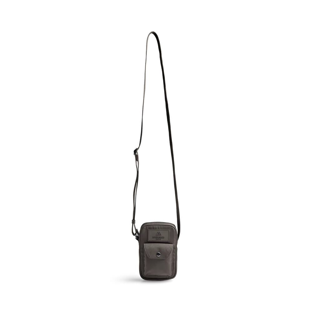 DarlaMBG Handyhülle. Major Brown monochrom. Unisex. 100 % recyceltes Polyester. Markberg