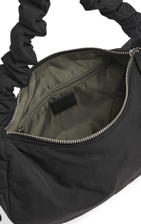 CraveMBG håndtaske. Sort. Recycled polyester. Markberg