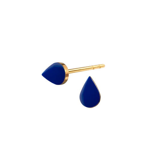Spot ear studs. Tiny Drop. Gold plated. Ultramarine. Scherning Copenhagen